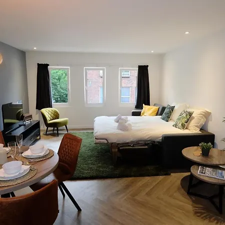 Spacious 65m2 In The Centre Of - R65b *