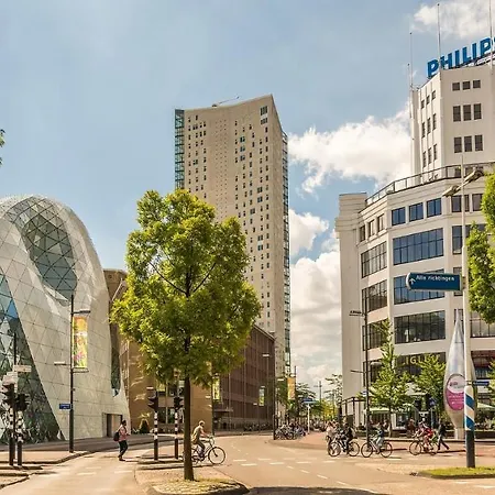 Spacious 65m2 In The Centre Of - R65b *