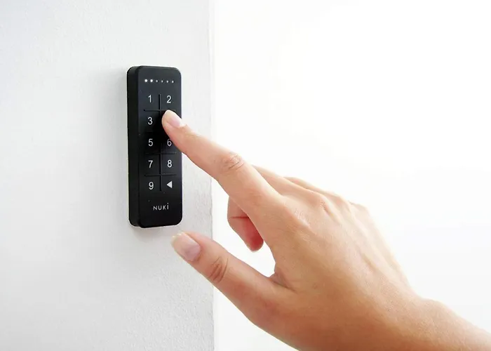 Spacious 65m2 In The Centre Of - R65b *