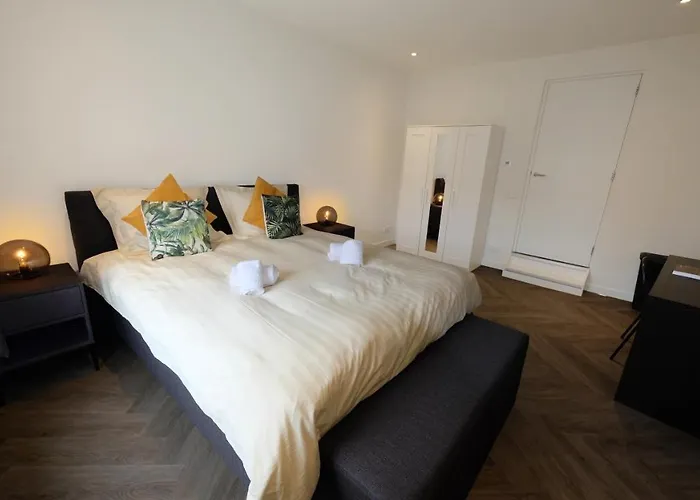 Spacious 65m2 In The Centre Of - R65b * Eindhoven