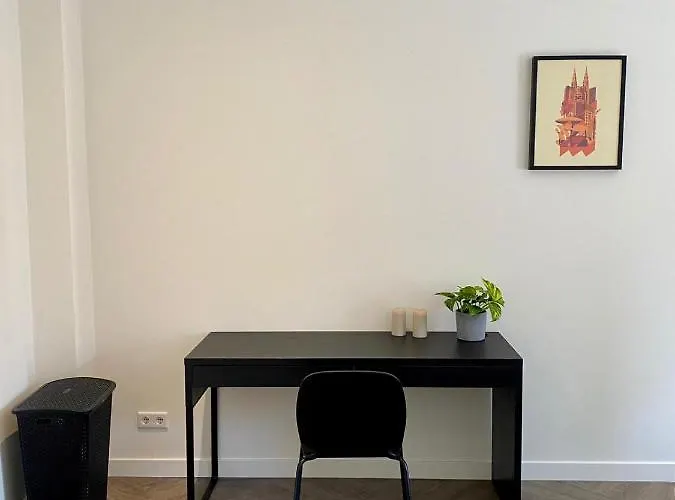 Spacious 65m2 In The Centre Of - R65b Eindhoven